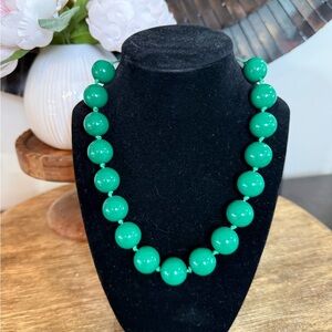 Women's Green Chunky Statement Beaded Necklace Never worn SUMMER / College